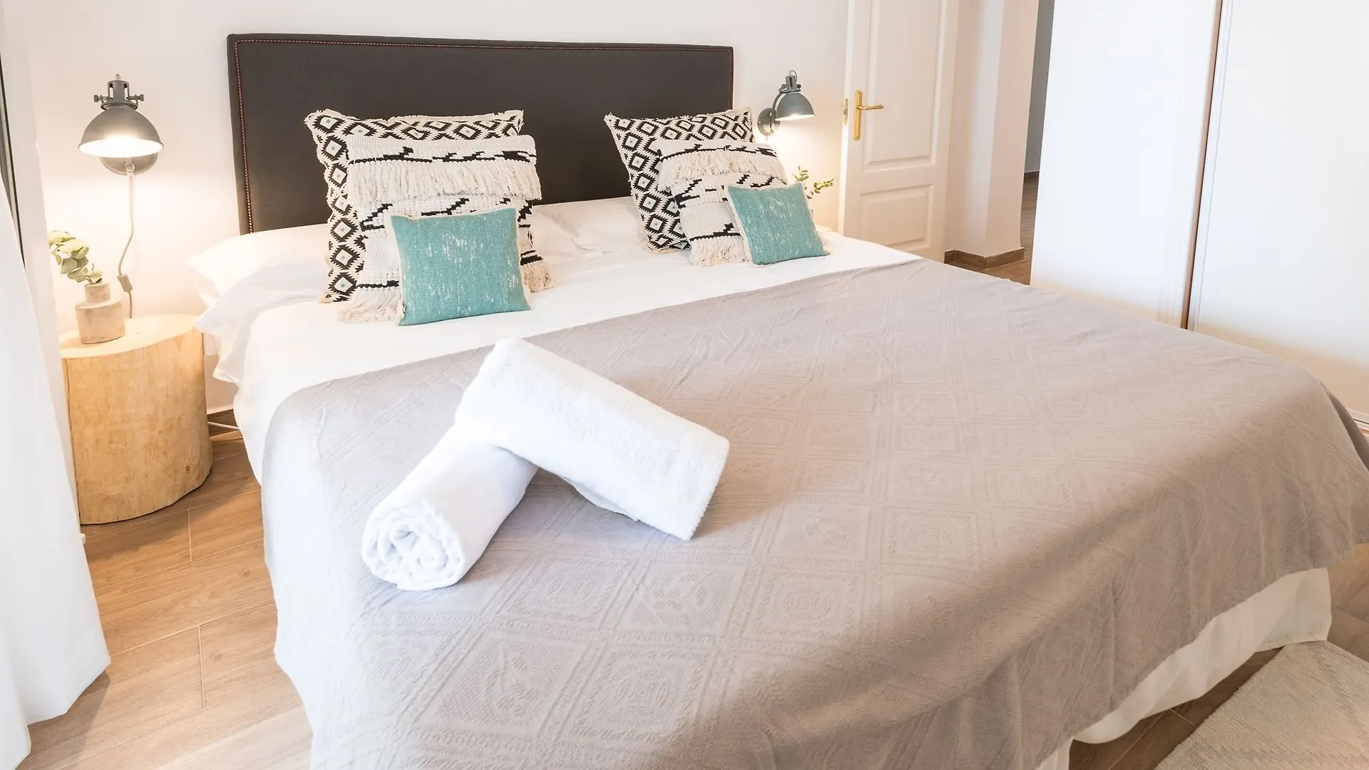 A Slice Of Heaven Puerto Banus Apartment Marbella